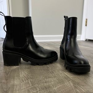 Black Chunky Heeled Boots
